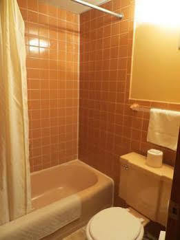 Midtown Western Inn - เคิร์นนีย์ ภายนอก รูปภาพ